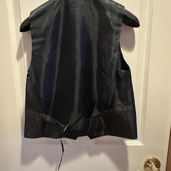 Blue Blazer Classic Fit Structured Design with black vest - Picture 6 of 7